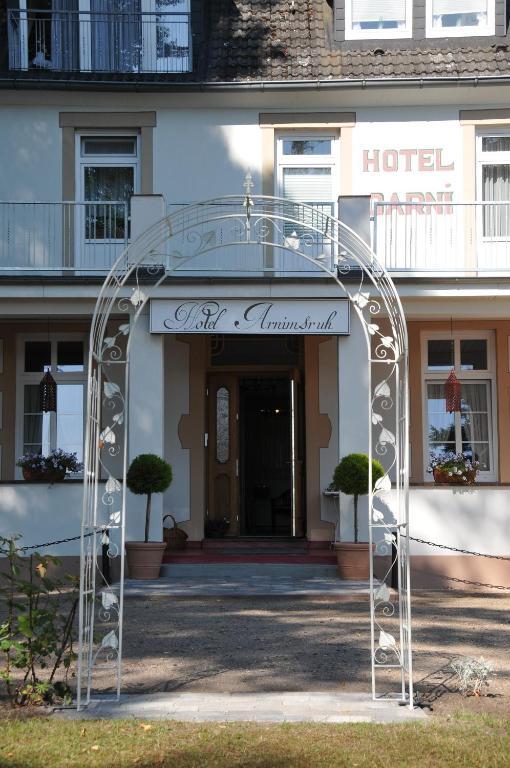 Arnimsruh Hotel Garni Любек Екстериор снимка